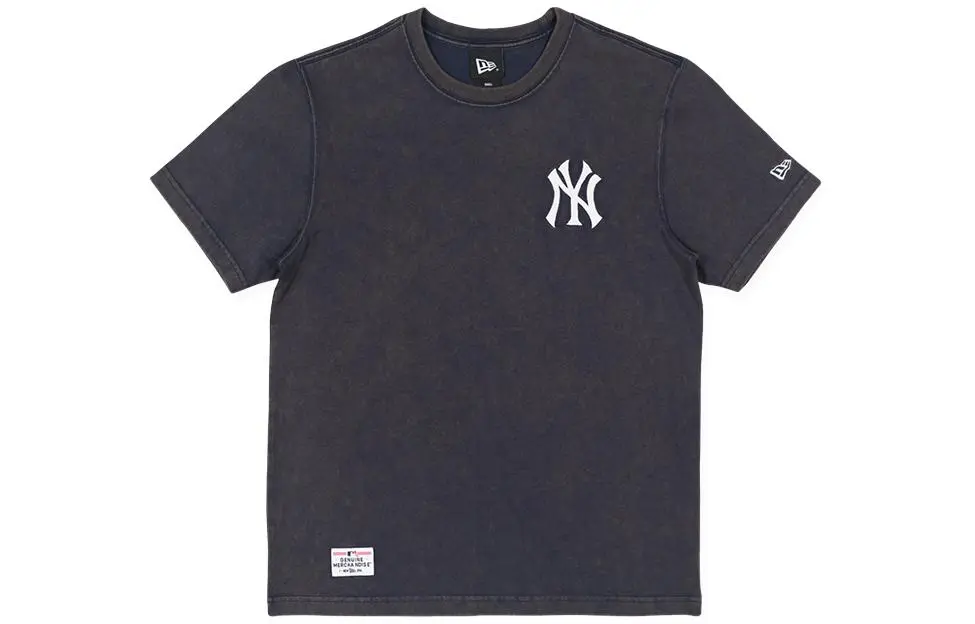 New Era x MLB New York Yankees T Shirt Unisex Black