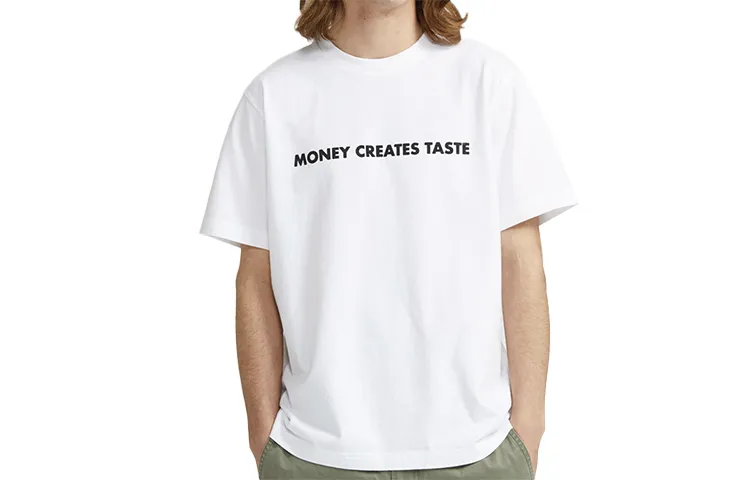 UNIQLO T Shirts Unisex White Crew Neck Moderate Other