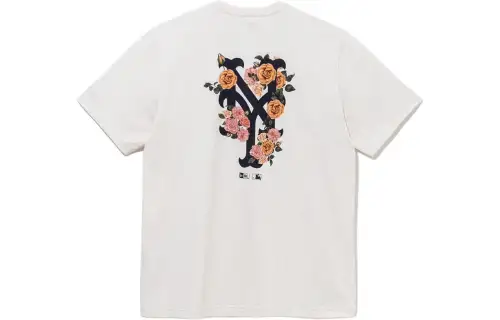 New Era x MLB T-Shirt Unisex Oat