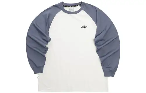 Skechers T Shirts Unisex Odyssey Gray/026R Crew Neck Moderate Straight Fit