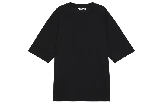 UNIQLO U Collection T Shirts Unisex Crew Neck Moderate Straight Fit