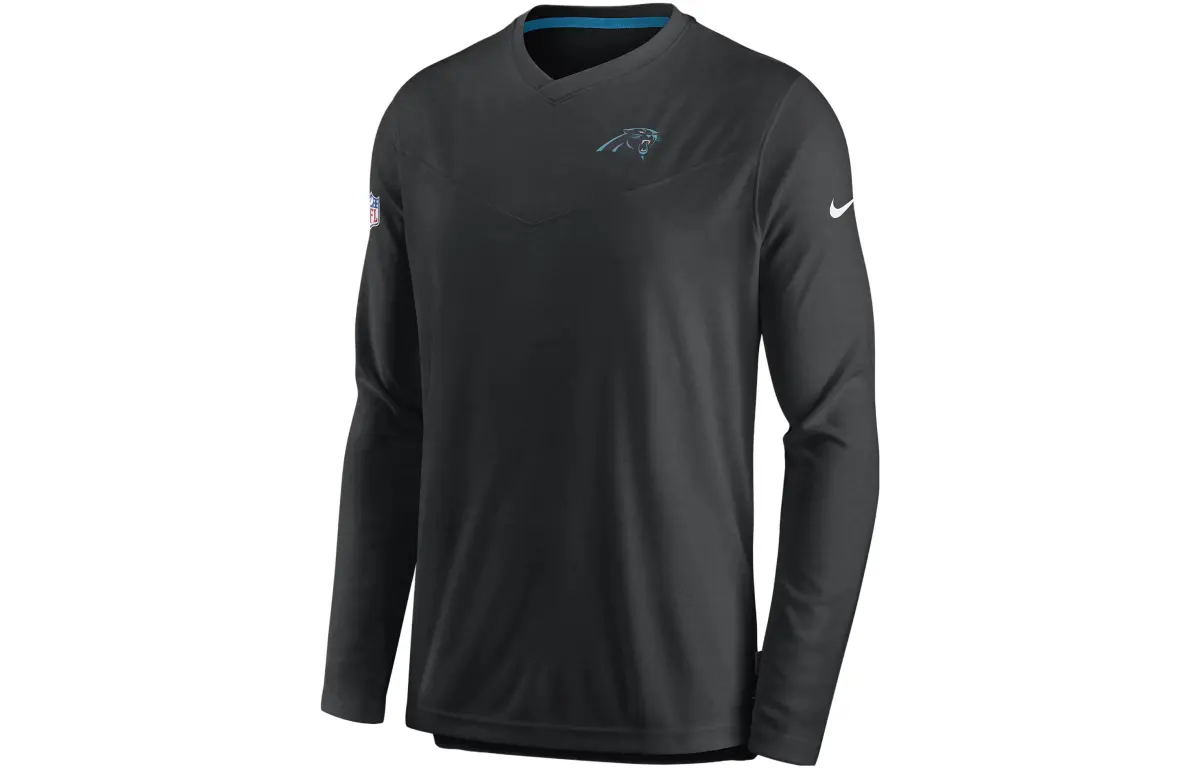 Nike T-Shirts Men's Black V-neck Moderate