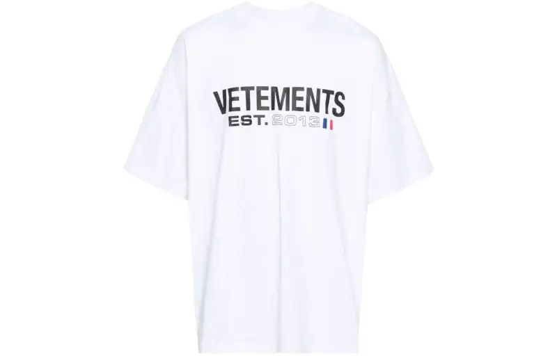 Vetements Logo Printed Crewneck T Shirt