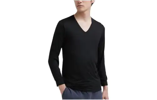 UNIQLO T Shirts Men's Classic Black V Neck Moderate Straight Fit