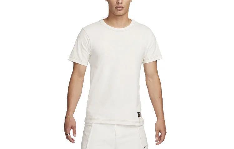 Nike T-Shirts Men's White Crew Neck Moderate Straight Fit