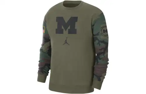 Jordan T Shirts Men's Green Crew Neck Moderate