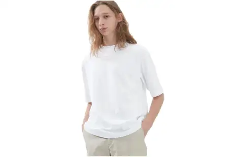 UNIQLO U Collection T Shirts Unisex White Crew Neck Moderate Straight Fit