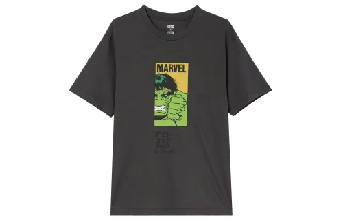 UNIQLO UT T Shirt Unisex Dark Gray