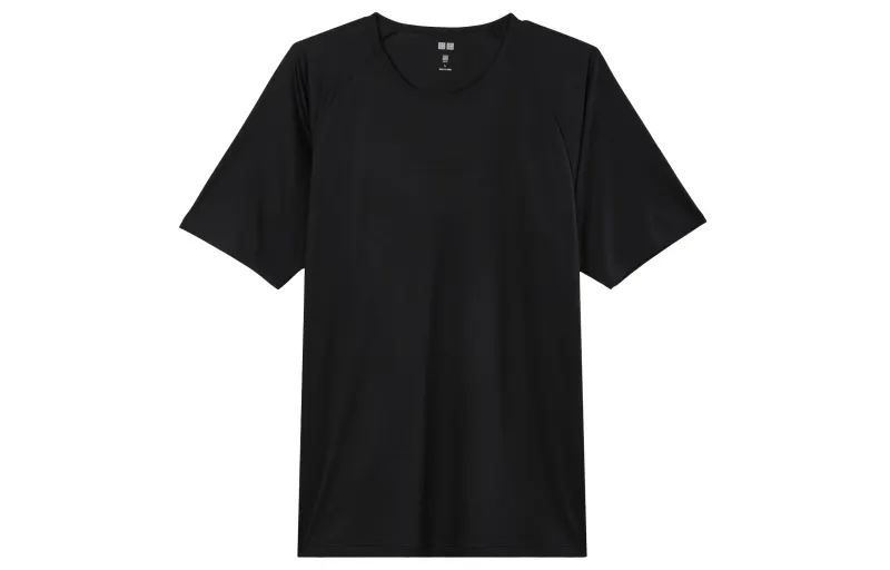 UNIQLO T Shirts Unisex Black Crew Neck Thin Straight Fit