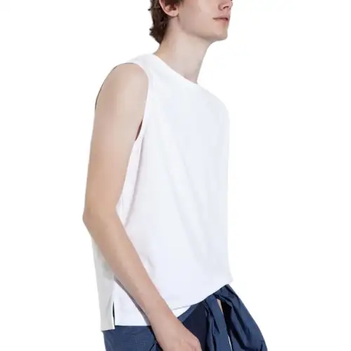 UNIQLO T Shirts Unisex White Crew Neck Straight Fit