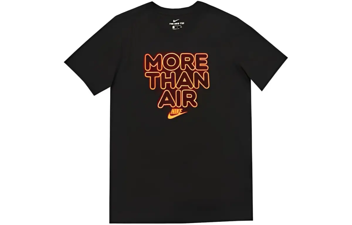 Nike T-Shirts Men's Black Crew Neck Moderate Straight Fit
