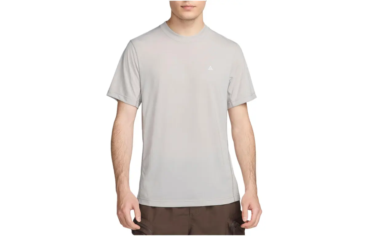 Nike ACG T-Shirts Men's Gray Crew Neck Moderate Straight Fit