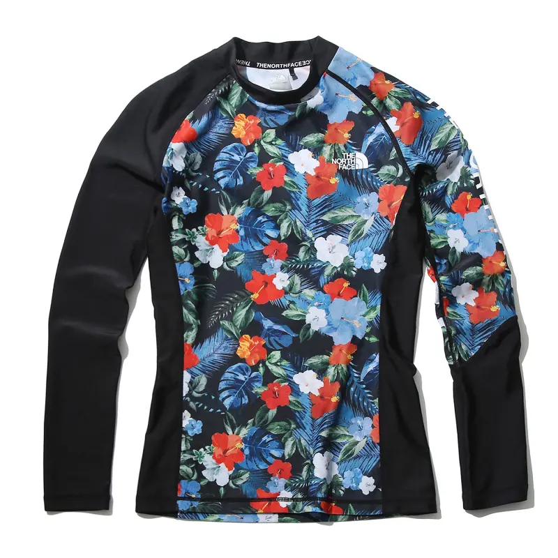 THE NORTH FACE PROTECT T Shirt Unisex Scarlet