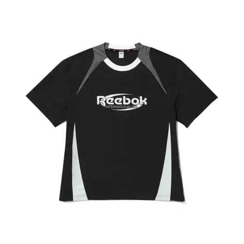 Reebok T Shirts Unisex Black Crew Neck Moderate Straight Fit
