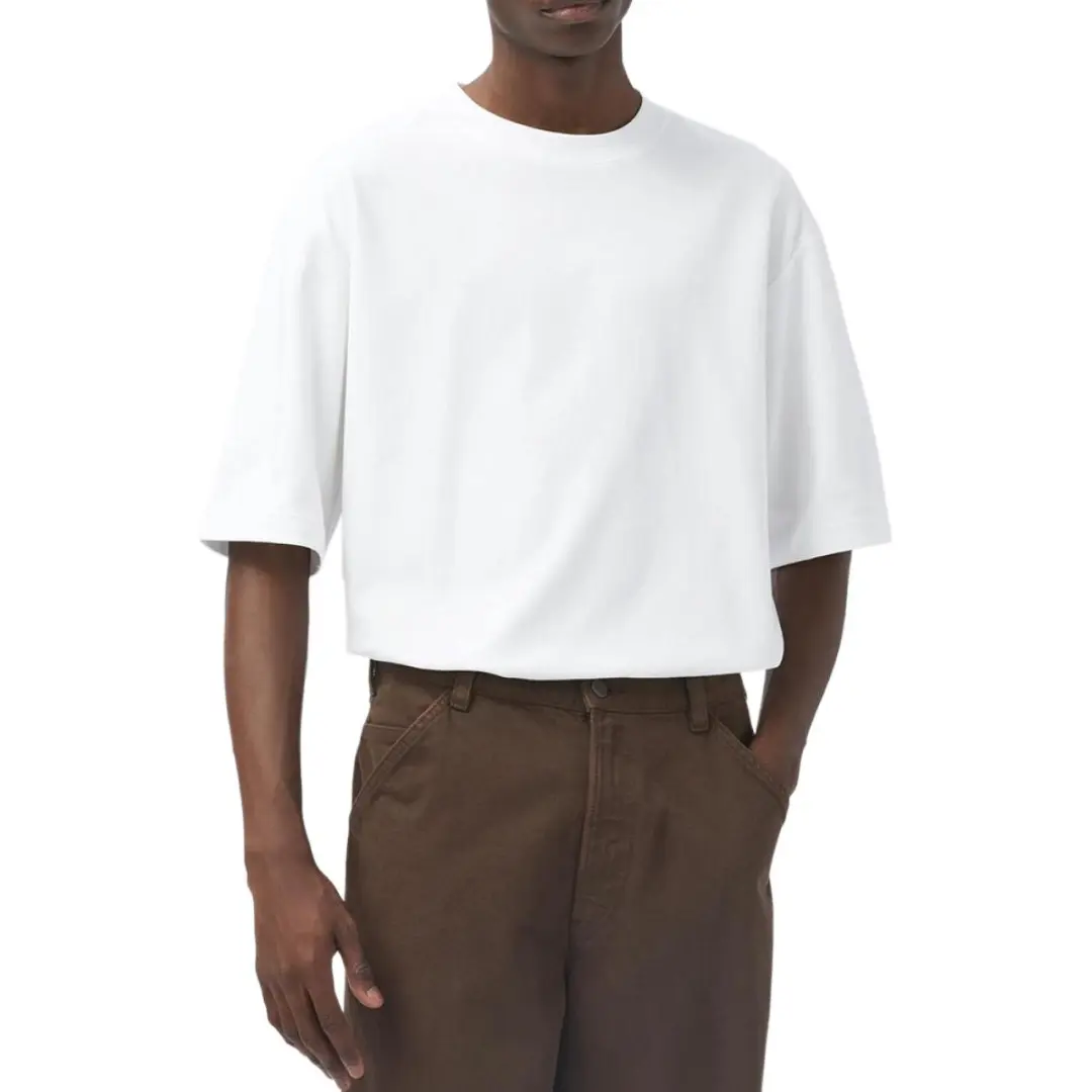 UNIQLO T Shirts Unisex White Crew Neck Moderate Straight Fit
