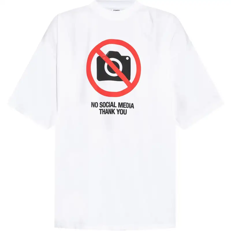 Vetements No Social Media T-shirt