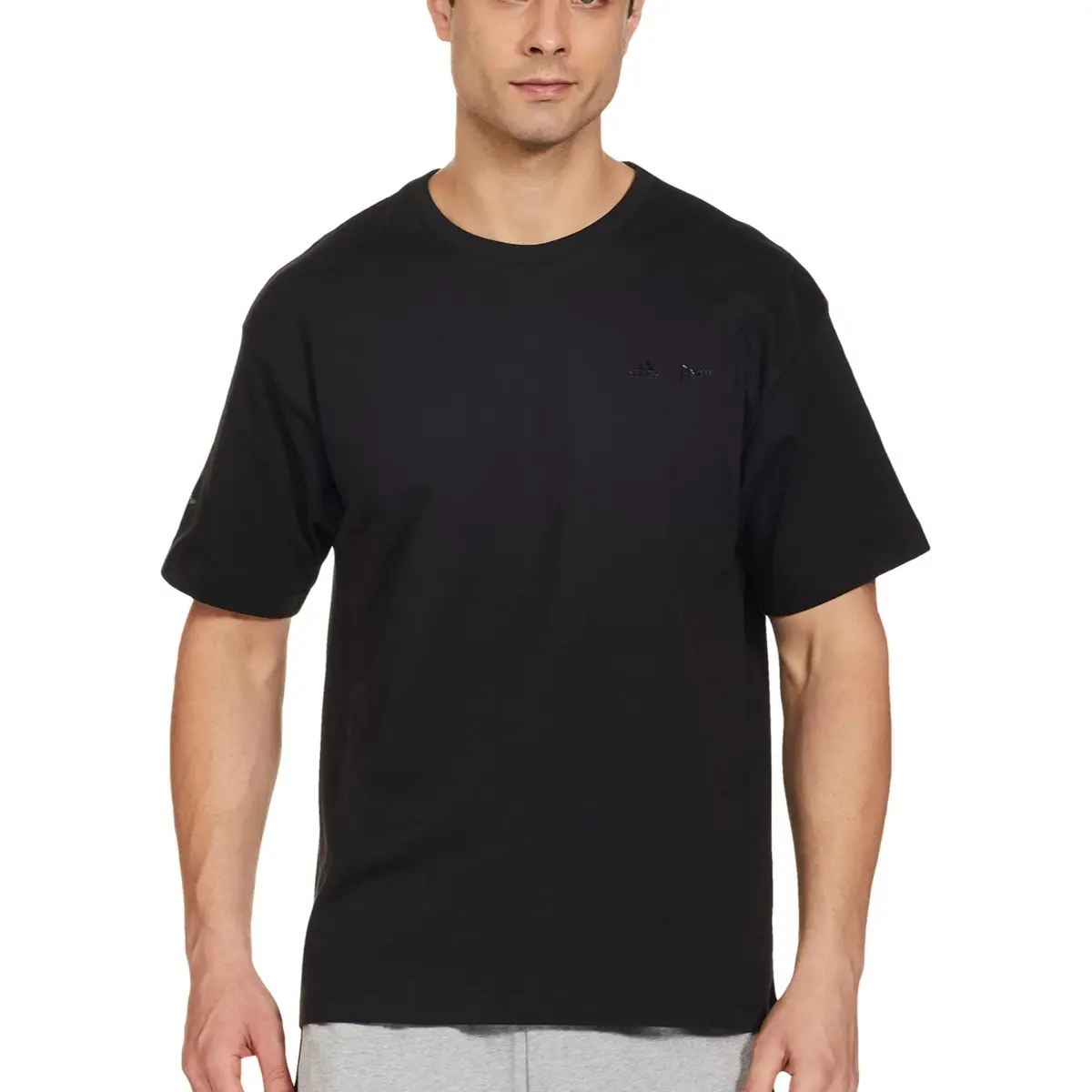 Adidas T-Shirts Men's Black Crew Neck Moderate Straight Fit