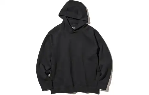 UNIQLO Sweatshirts Men's Black Hooded Moderate Regular