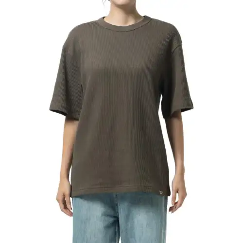 Reebok T Shirt Unisex Filling With Slurry