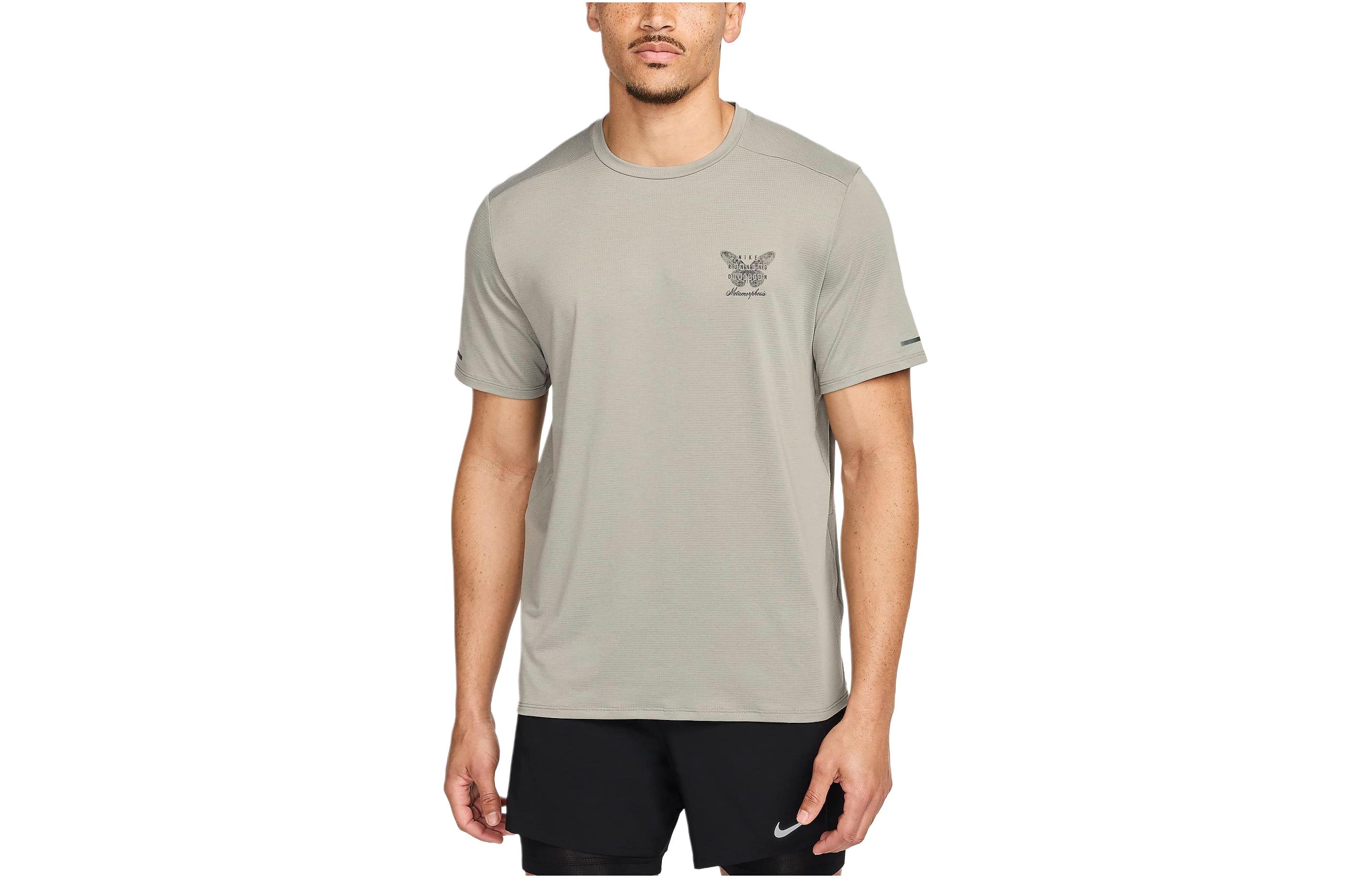 Nike Rise 365 Running Division Men's Dri-FIT Running Top