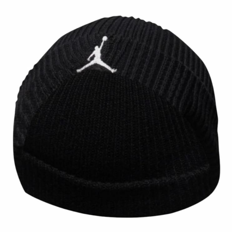 Шапка Jordan Logo (черная)