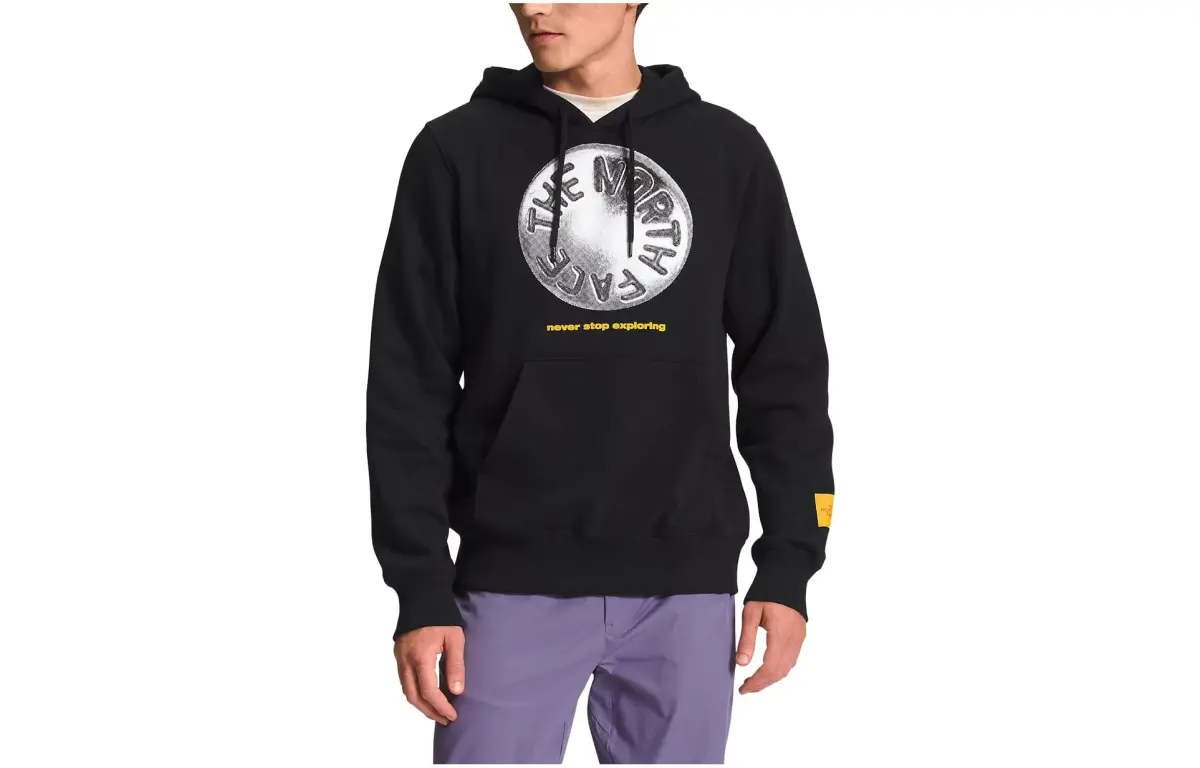 THE NORTH FACE Sweatshirts Men's Black Hooded Moderate Regular