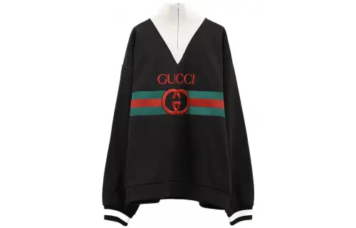 GUCCI Gg Logo Quarter Zip Sweatshirt