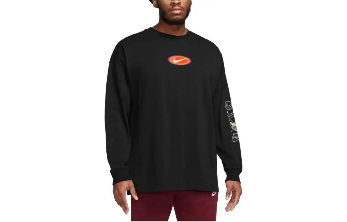 Nike Sweatshirts Men's Black Crew Neck Moderate Regular