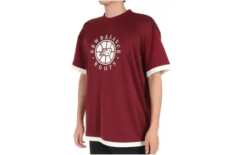 New Balance T Shirts Men's Red Crew Neck Moderate Straight Fit