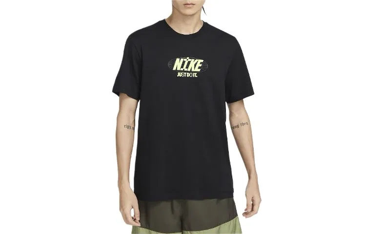 Nike T-Shirts Men's Black Crew Neck Moderate Straight Fit