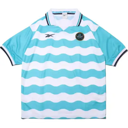 Reebok Ltd Logo print Striped T shirt