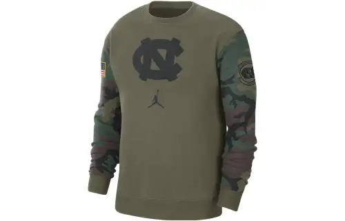 Jordan UNC Club Fleece Sweatshirt Men's Medium Olive