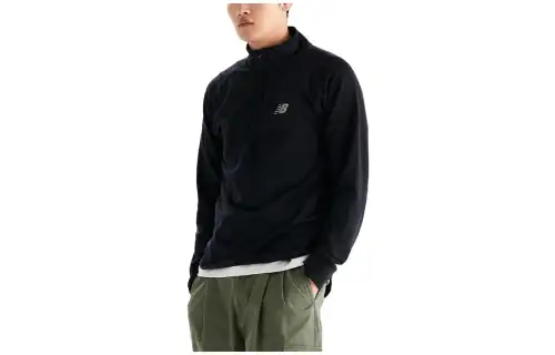 New Balance Sweatshirts Men's Black Turtleneck Moderate Regular