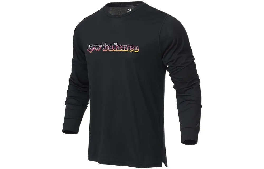 New Balance Sweatshirts Men's Black Crew Neck Moderate Straight Fit