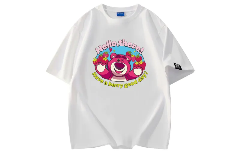 Disney Disney, cartoon cute strawberry, base cotton toy, sports breathable short sleeve T-shirt with a round collar for men and women, oversize