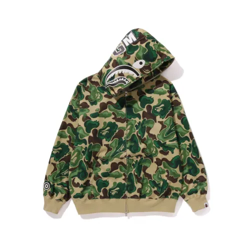 A BATHING APE® FW23 Art Camo Shark Zip-front Hoodie