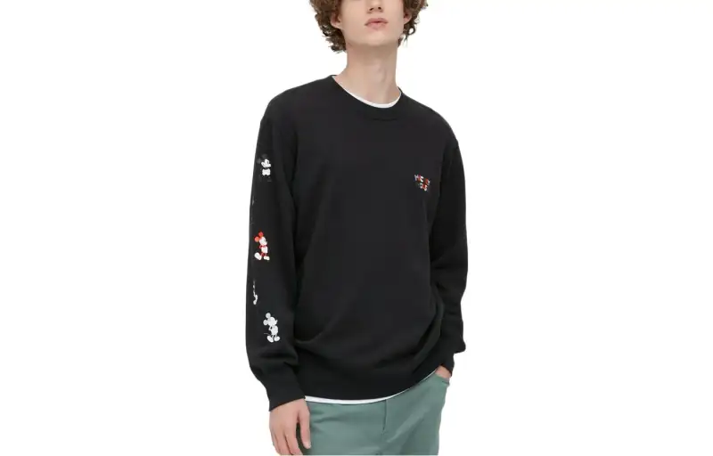 UNIQLO Sweatshirts Unisex Black Crew Neck Moderate Regular
