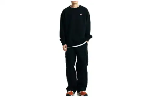 New Balance Sweatshirts Unisex Black Crew Neck Moderate Regular