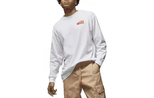 Jordan Flight Sweatshirts Men's White Crew Neck Moderate Regular