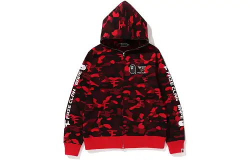 A BATHING APE ® Camo Zip Hoodie