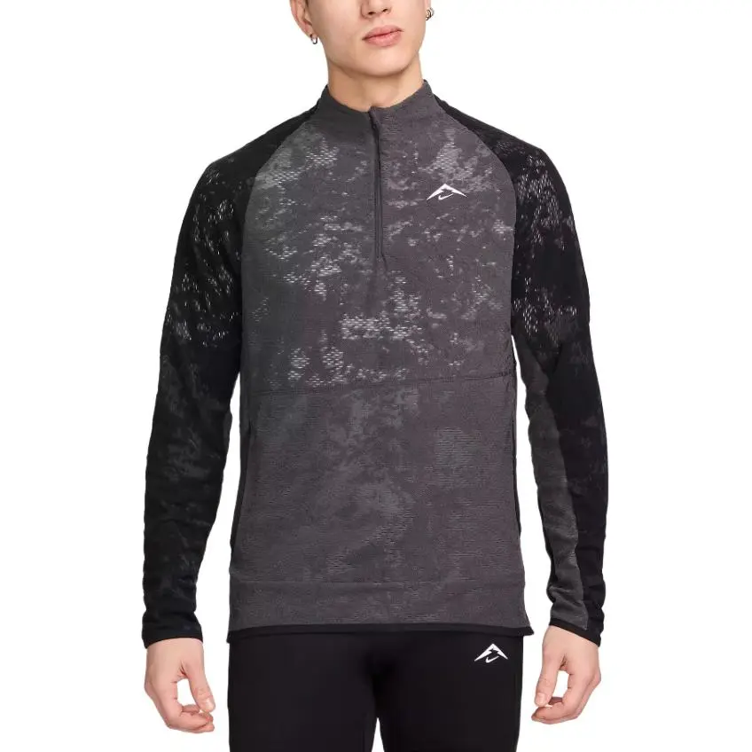 Nike T-Shirts Men's Black Crew Neck Moderate Straight Fit