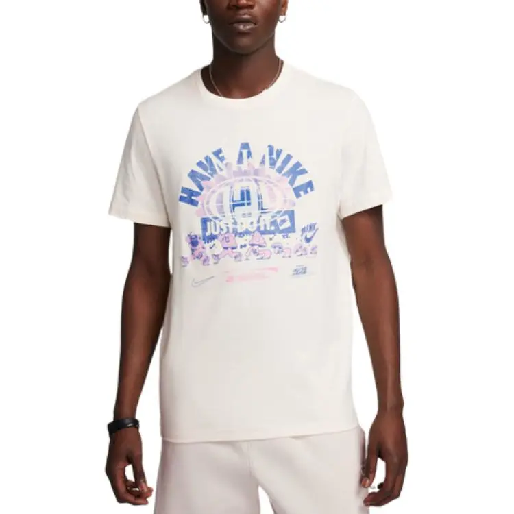 Nike T-Shirts Men's White Crew Neck Moderate Straight Fit