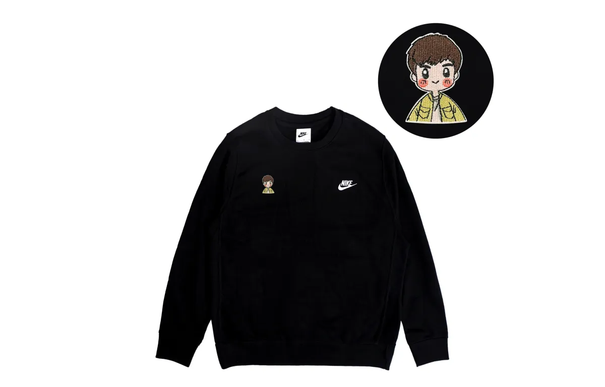 Nike Sweatshirts Men's Black Crew Neck Moderate Regular