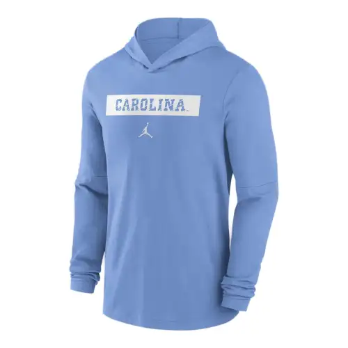 Jordan North Carolina Tar Heels Sideline Men's Jordan Dri FIT College Long Sleeve Hooded Top