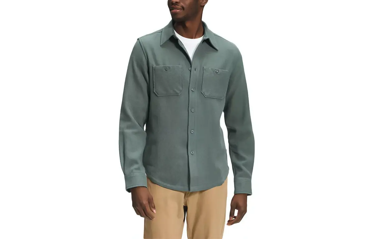THE NORTH FACE Shirts Men's Green Moderate