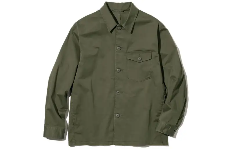 UNIQLO Shirts Men's Dark Olive Lapel Moderate Shirt