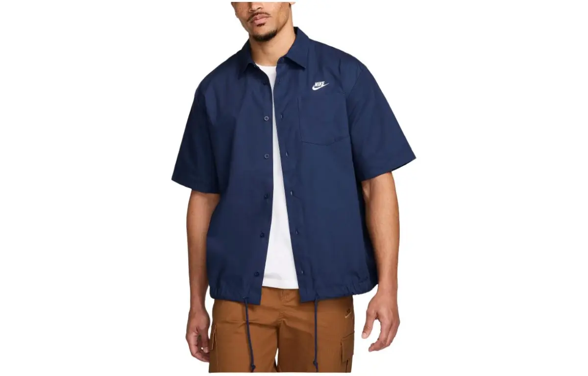 Nike Club Men's Short-Sleeve Oxford Button-Up Shirt