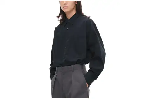 UNIQLO Shirts Men's Dark Blue Lapel Moderate Shirt