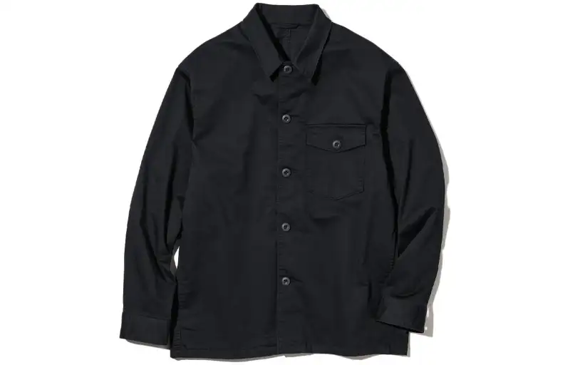 UNIQLO Shirts Men's Black Lapel Moderate Shirt