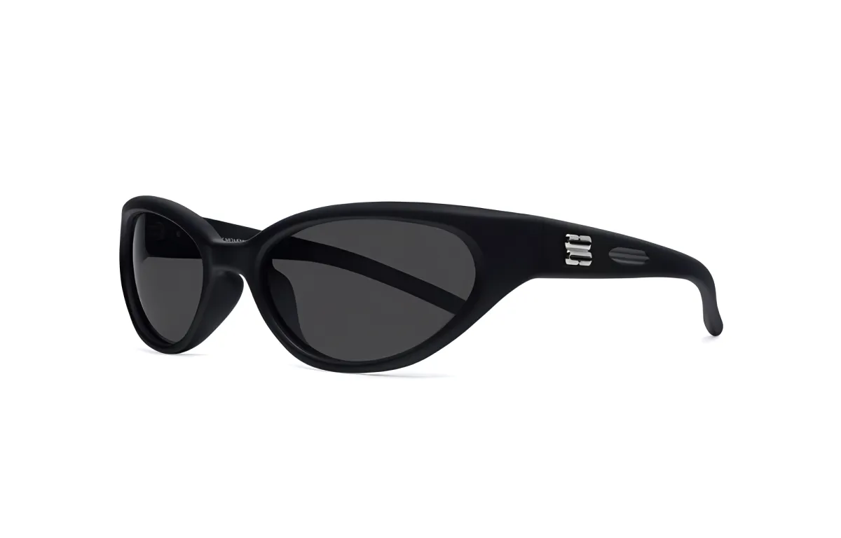 GENTLE MONSTER Juicy 01 Cat Eye frame Sunglasses
